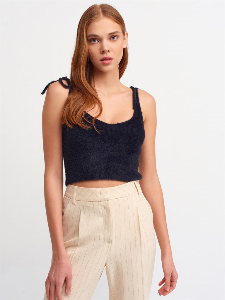 Top Full Less Ziva Black Sleeve Less Crop Top Zampa - Fashion